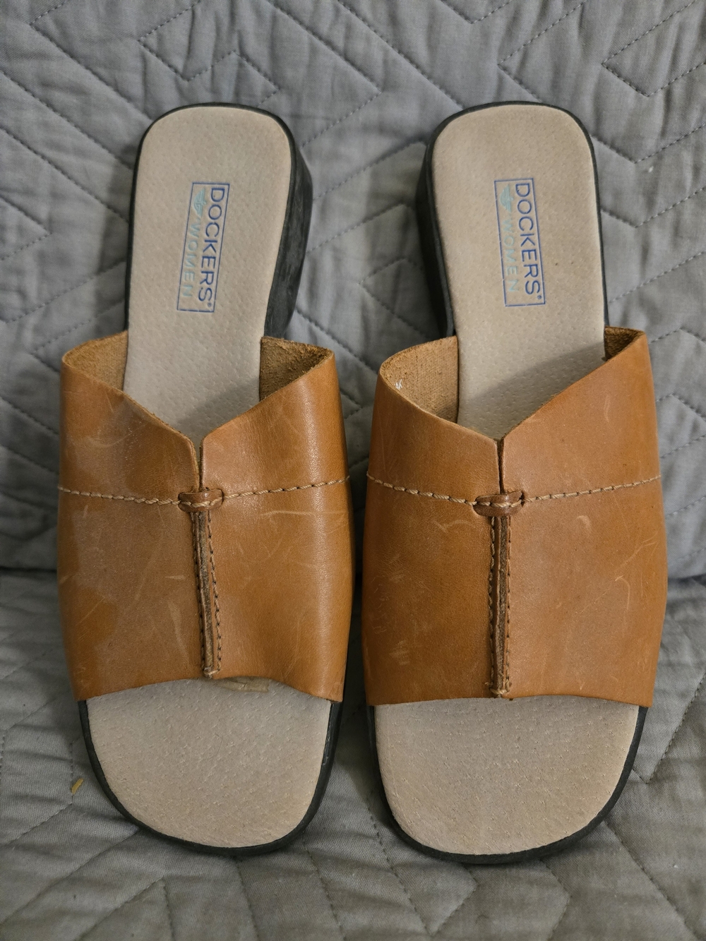 Dockers Daytona Women’s Tan Leather Slide Sandals